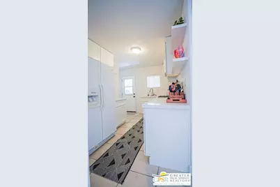 394 W Bon Air Dr, Palm Springs, CA 92262 - Photo 9