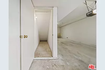 5400 Simpson Ave #9, Valley Village, CA 91607 - Photo 29