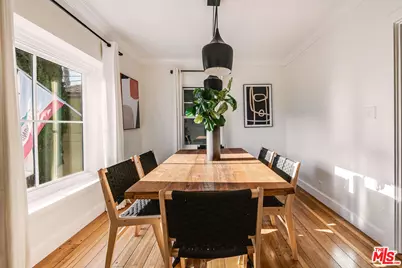 2446 Cheremoya Ave, Los Angeles, CA 90068 - Photo 13