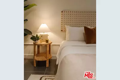 939 S Broadway #404, Los Angeles, CA 90015 - Photo 9