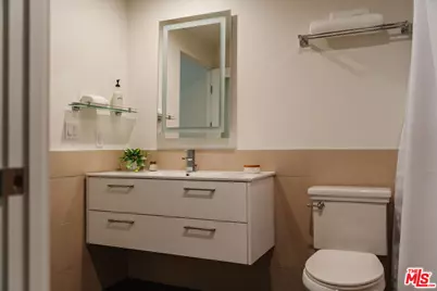 939 S Broadway #404, Los Angeles, CA 90015 - Photo 11