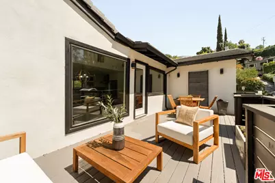 11587 Sunshine Ter, Studio City, CA 91604 - Photo 29
