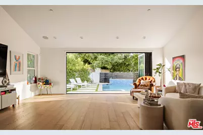 13521 Magnolia Blvd, Sherman Oaks, CA 91423 - Photo 5