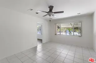 15508 Royal Ridge Rd, Sherman Oaks, CA 91403 - Photo 9