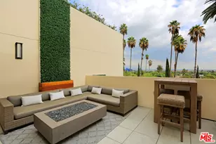 447 N Doheny Dr, Beverly Hills, CA 90210 - Photo 31