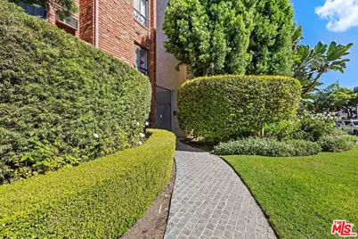 1440 Veteran Ave #228, Los Angeles, CA 90024 - Photo 49