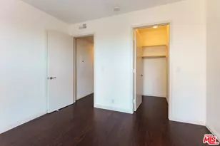 235 S Tower Dr, Beverly Hills, CA 90211 - Photo 21