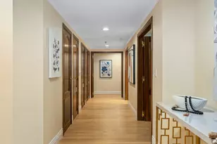 9249 Burton Wy, Beverly Hills, CA 90210 - Photo 9