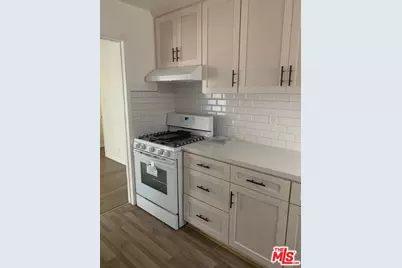 5909 Overhill Dr, Los Angeles, CA 90043 - Photo 33