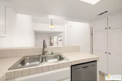 500 E Amado Rd #121, Palm Springs, CA 92262 - Photo 13