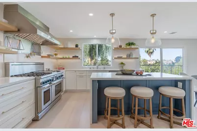 4825 Galendo St, Woodland Hills, CA 91364 - Photo 15