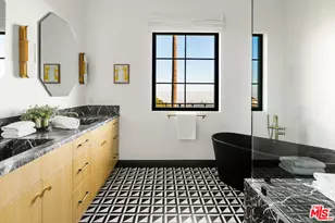 10932 Savona Rd, Los Angeles, CA 90077 - Photo 49