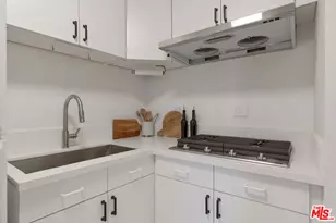 31567 Lindero Canyon Rd, Westlake Village, CA 91361 - Photo 9