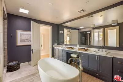 6271 Zuma Mesa Dr, Malibu, CA 90265 - Photo 25