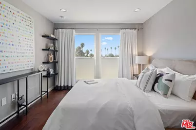 12011 Goshen Ave #301, Los Angeles, CA 90049 - Photo 23