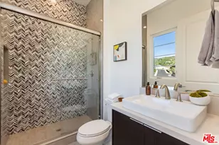 20668 W Hummingbird Ct, Porter Ranch, CA 91326 - Photo 45