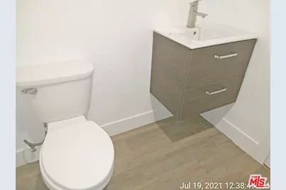 5642 La Mirada Ave, Los Angeles, CA 90038 - Photo 7