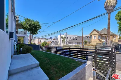 1143 Irolo St, Los Angeles, CA 90006 - Photo 5