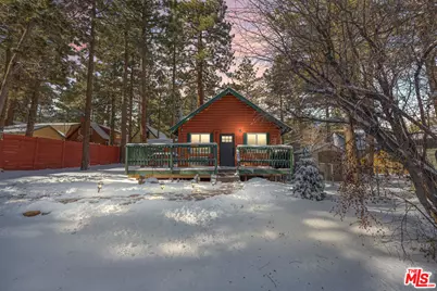 306 Victoria Ln, Sugarloaf, CA 92386 - Photo 3