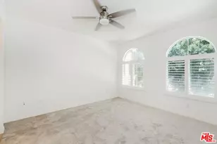 453 N Altadena Dr, Pasadena, CA 91107 - Photo 25