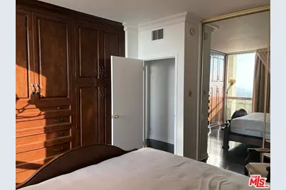 4411 Los Feliz Blvd #1205, Los Angeles, CA 90027 - Photo 17