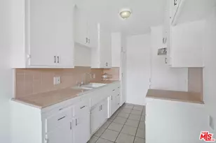 2466 Lancaster Ave, Los Angeles, CA 90033 - Photo 25