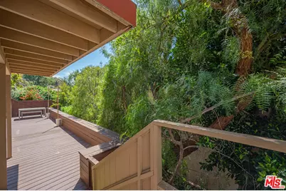 1915 Apex Ave, Los Angeles, CA 90039 - Photo 63