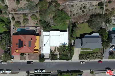 18073 Sandy Cape Dr, Pacific Palisades, CA 90272 - Photo 61