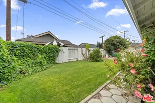 19941 Carmania Ln, Huntington Beach, CA 92646 - Photo 31