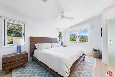 6817 Seawatch Ln, Malibu, CA 90265 - Photo 19