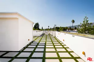 839 N Genesee Ave, Los Angeles, CA 90046 - Photo 39