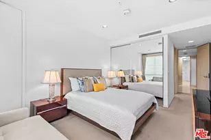 10490 Wilshire Blvd, Los Angeles, CA 90024 - Photo 29