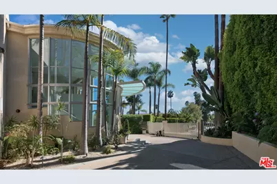 816 Monte Leon Dr, Beverly Hills, CA 90210 - Photo 3