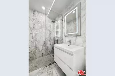 999 N Doheny Dr #812, West Hollywood, CA 90069 - Photo 11