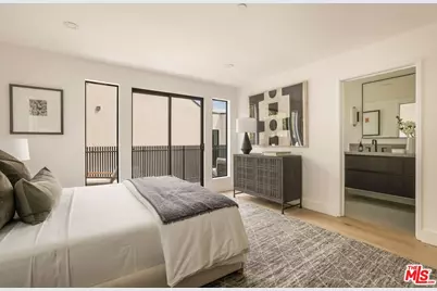 922 West Knoll Dr, West Hollywood, CA 90069 - Photo 31