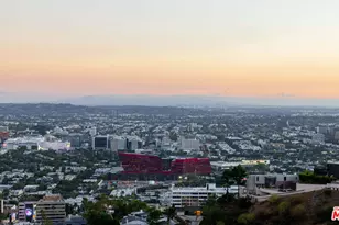 8900 Evanview Dr, Los Angeles, CA 90069 - Photo 9