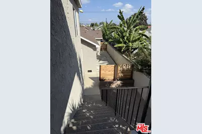 1506 W 54th St, Los Angeles, CA 90062 - Photo 35