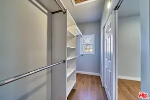 1226 Meadowbrook Ave, Los Angeles, CA 90019 - Photo 13