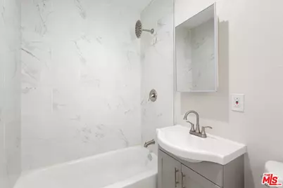 4421 Wall St, Los Angeles, CA 90011 - Photo 7
