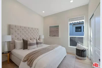 29500 Heathercliff Rd #64, Malibu, CA 90265 - Photo 19