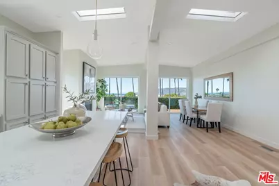 29500 Heathercliff Rd #64, Malibu, CA 90265 - Photo 7