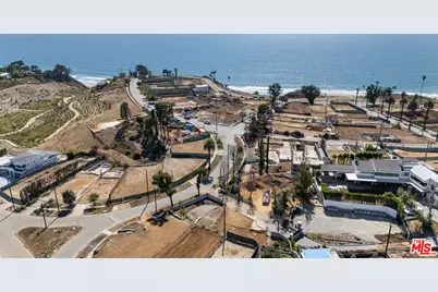 419 Lombard Ave, Pacific Palisades, CA 90272 - Photo 13