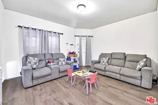 182 E 35th St, Los Angeles, CA 90011 - Photo 11