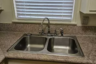 342 E 135th St, Los Angeles, CA 90061 - Photo 5