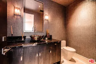 565 Evelyn Pl, Beverly Hills, CA 90210 - Photo 35