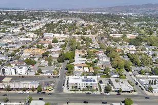 10455 Magnolia Blvd, North Hollywood, CA 91601 - Photo 17