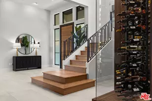 17401 Rancho St, Encino, CA 91316 - Photo 9