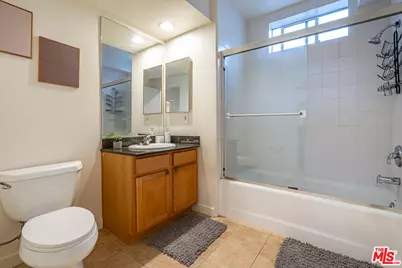 1222 S Westgate Ave #205, Los Angeles, CA 90025 - Photo 21