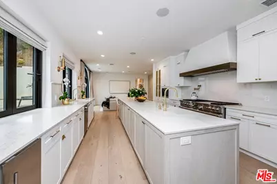 9577 Lime Orchard Rd, Beverly Hills, CA 90210 - Photo 17