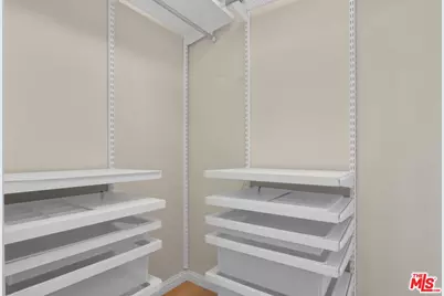 2308 Schader Dr #202, Santa Monica, CA 90404 - Photo 15